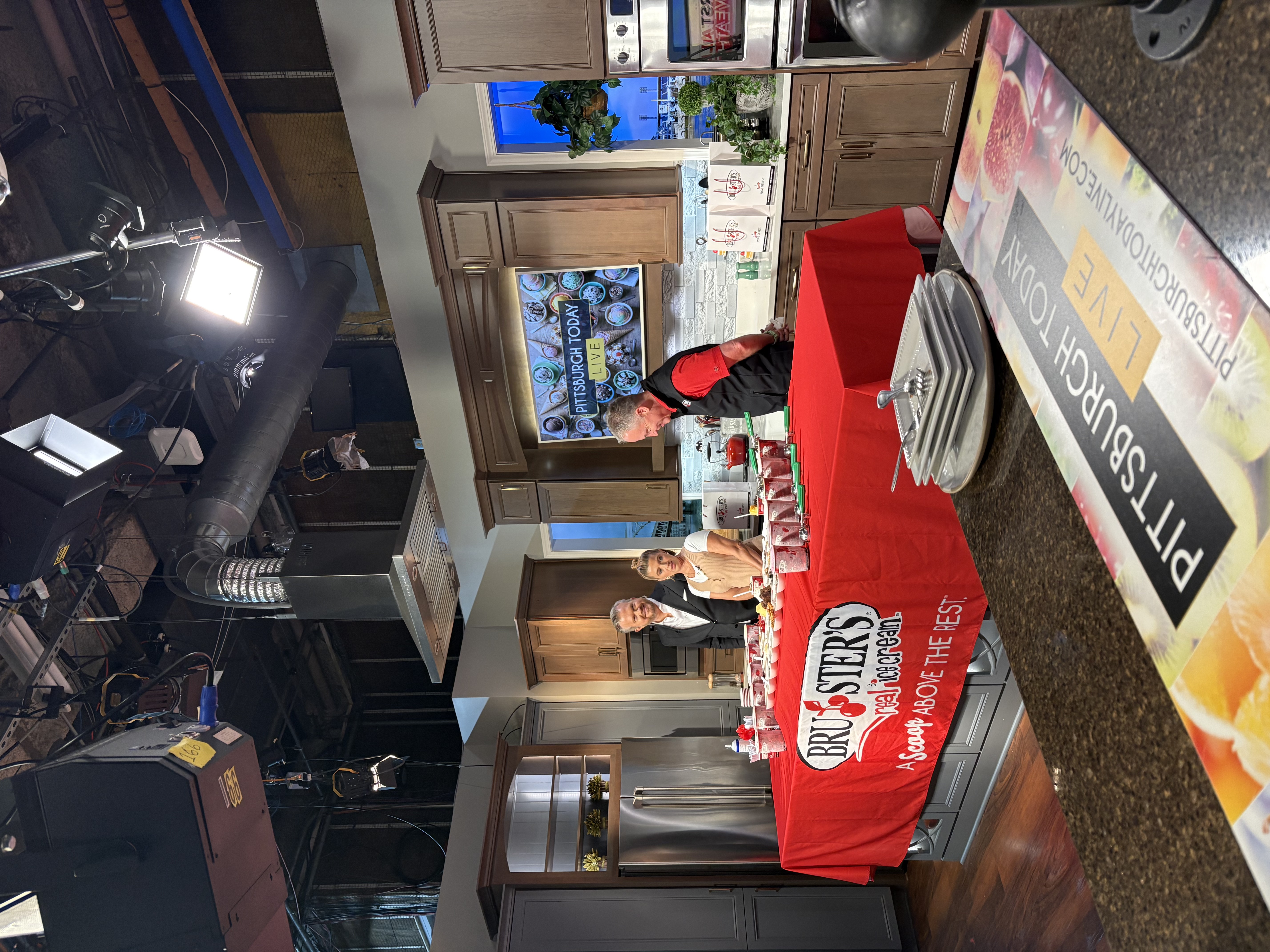 Pittsburgh, Pennsylvania Bruster's Real Ice Cream owner showcases sundaes on CBS News' Pittsburgh Today Live.